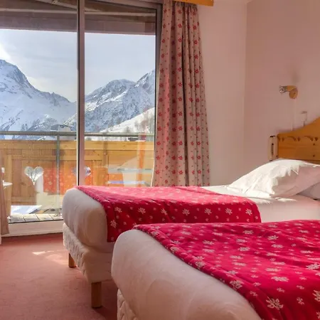 Hotel Adret 3*