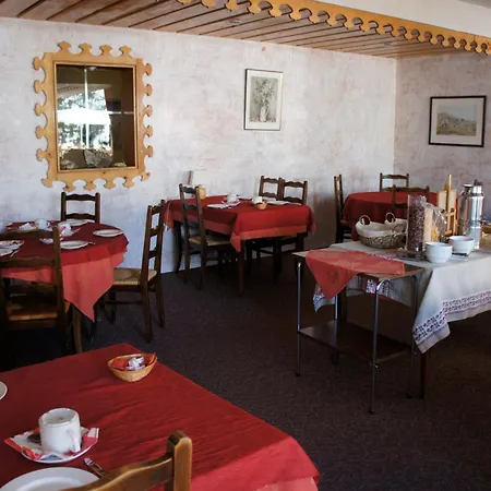 Hotel Adret 3*