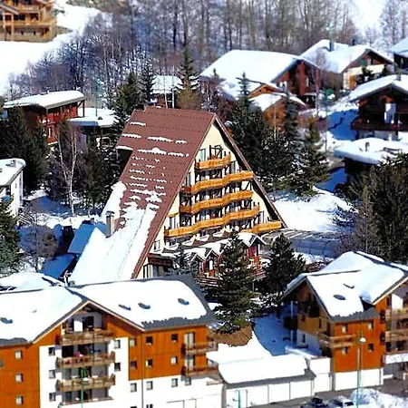 Szálloda Adret 3*